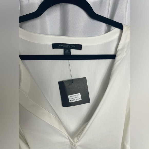 Marc New York Blouse Balloon Sleeve Embroidered Floral Plus Size 3XL NWT V-Neck - Picture 2 of 8